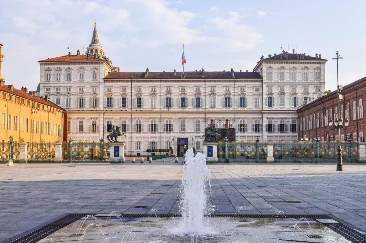 Luxrent Apartment Castello Turin Exterior photo